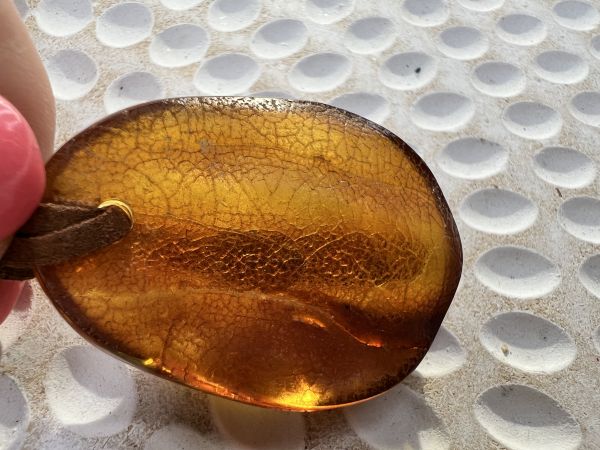 Amber pendant big size 3